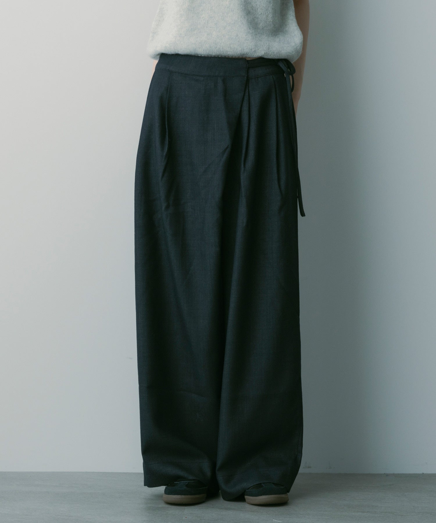 ウールブレンド ラップパンツ