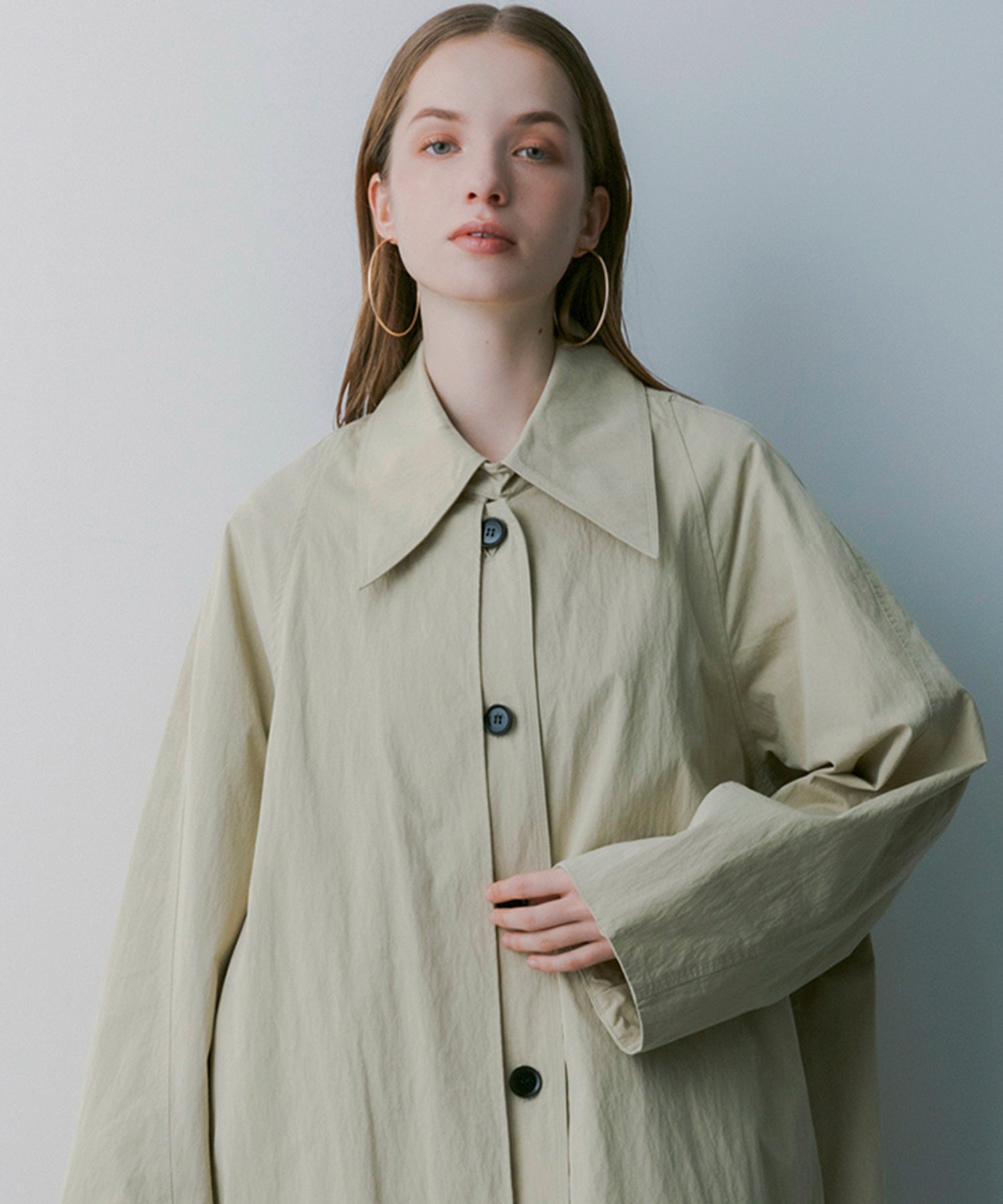 レイヤードロングコート