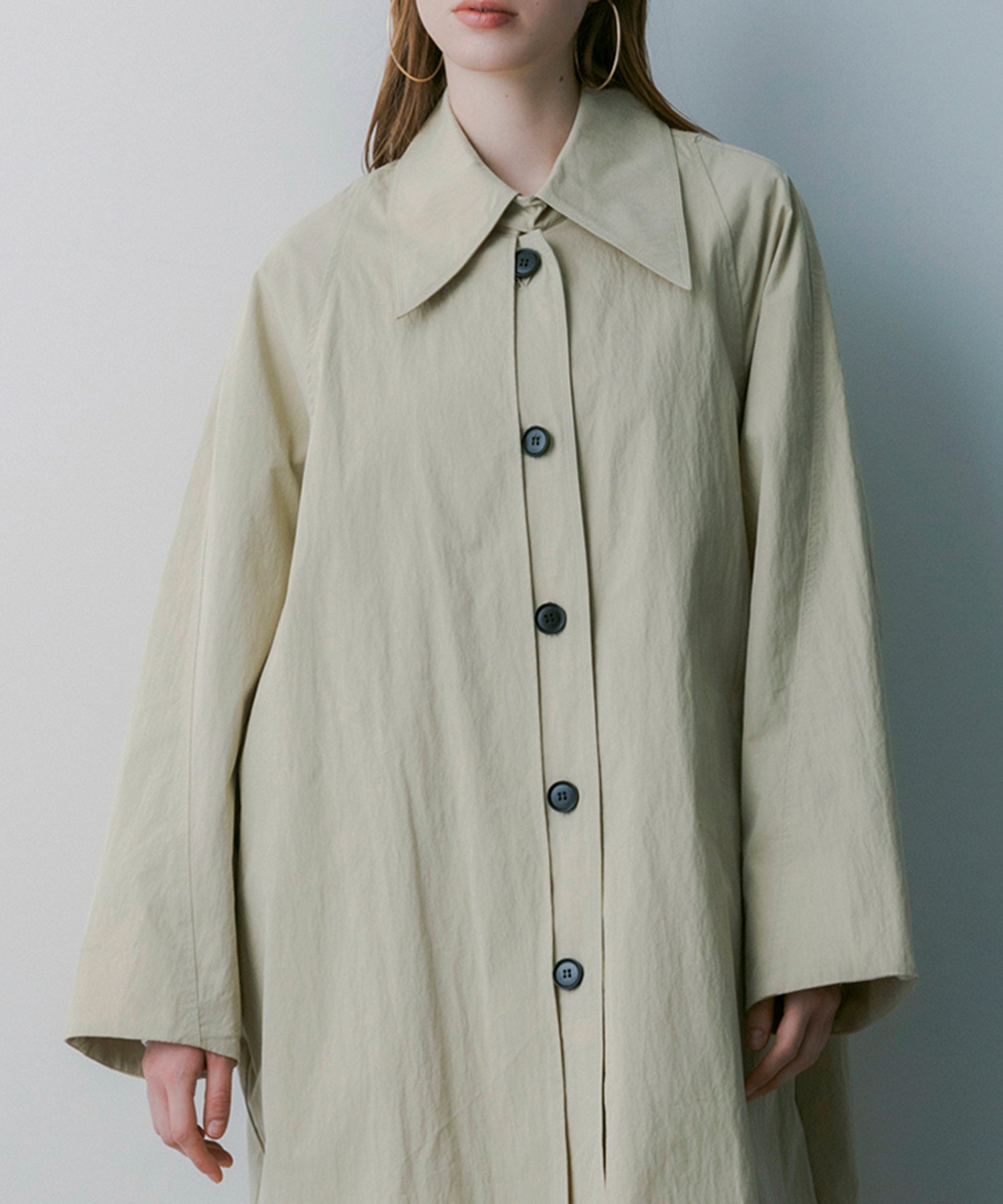 レイヤードロングコート