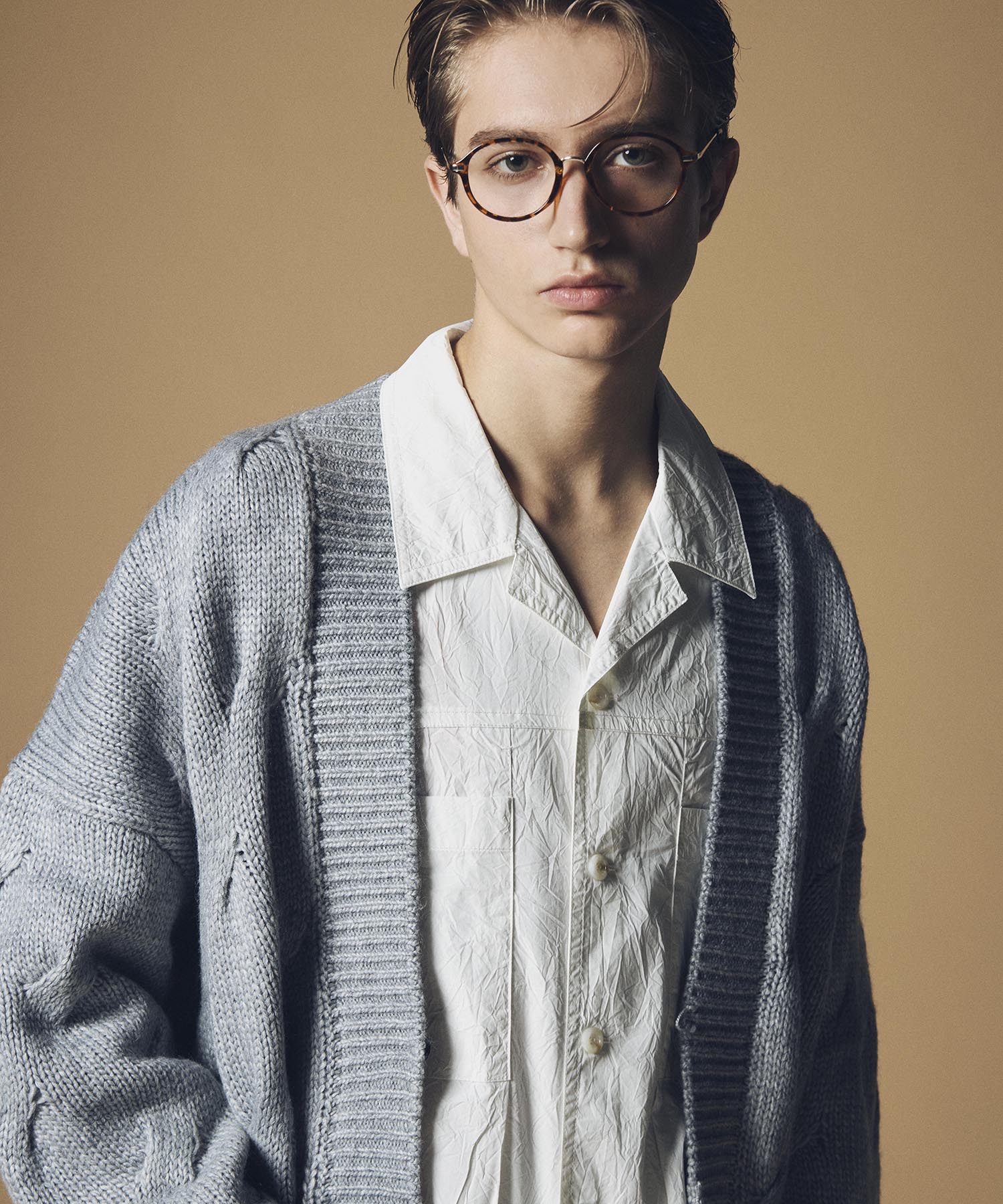 【12月上旬お届け予約商品】ケーブル透かし編み Vネックカーディガン