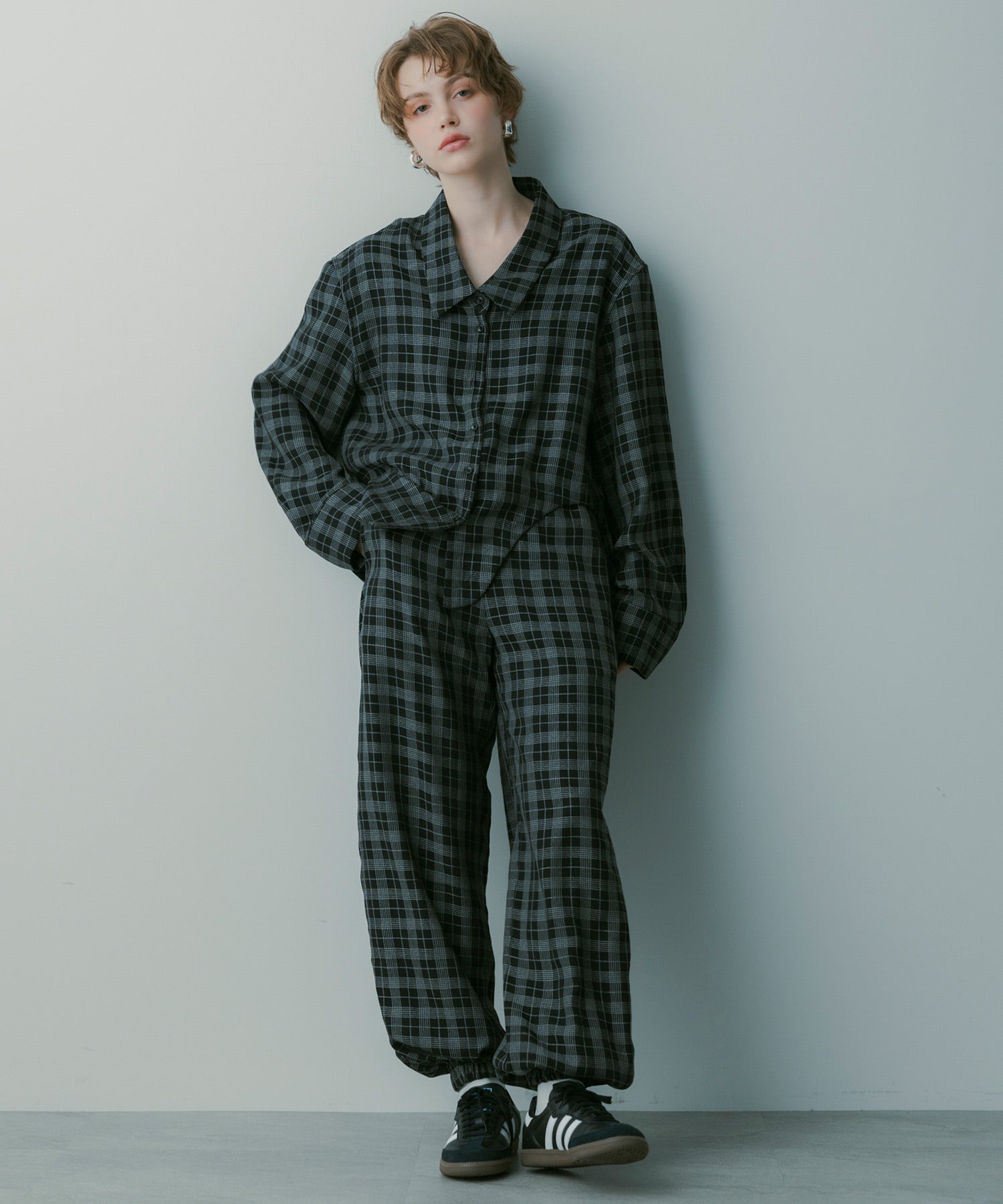 イージーチェックパンツ