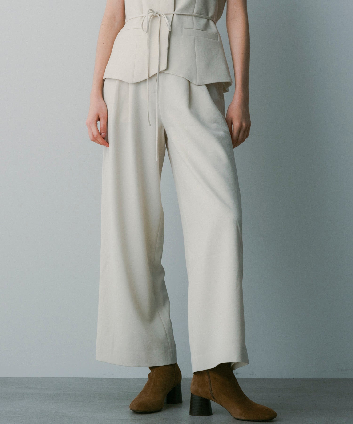 【3月中旬お届け予約商品】ハイウエスト ワイドスラックス