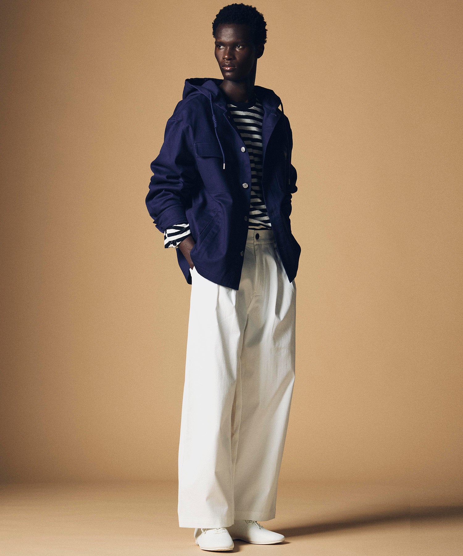 ハイウエスト ワンプリーツワイドパンツ